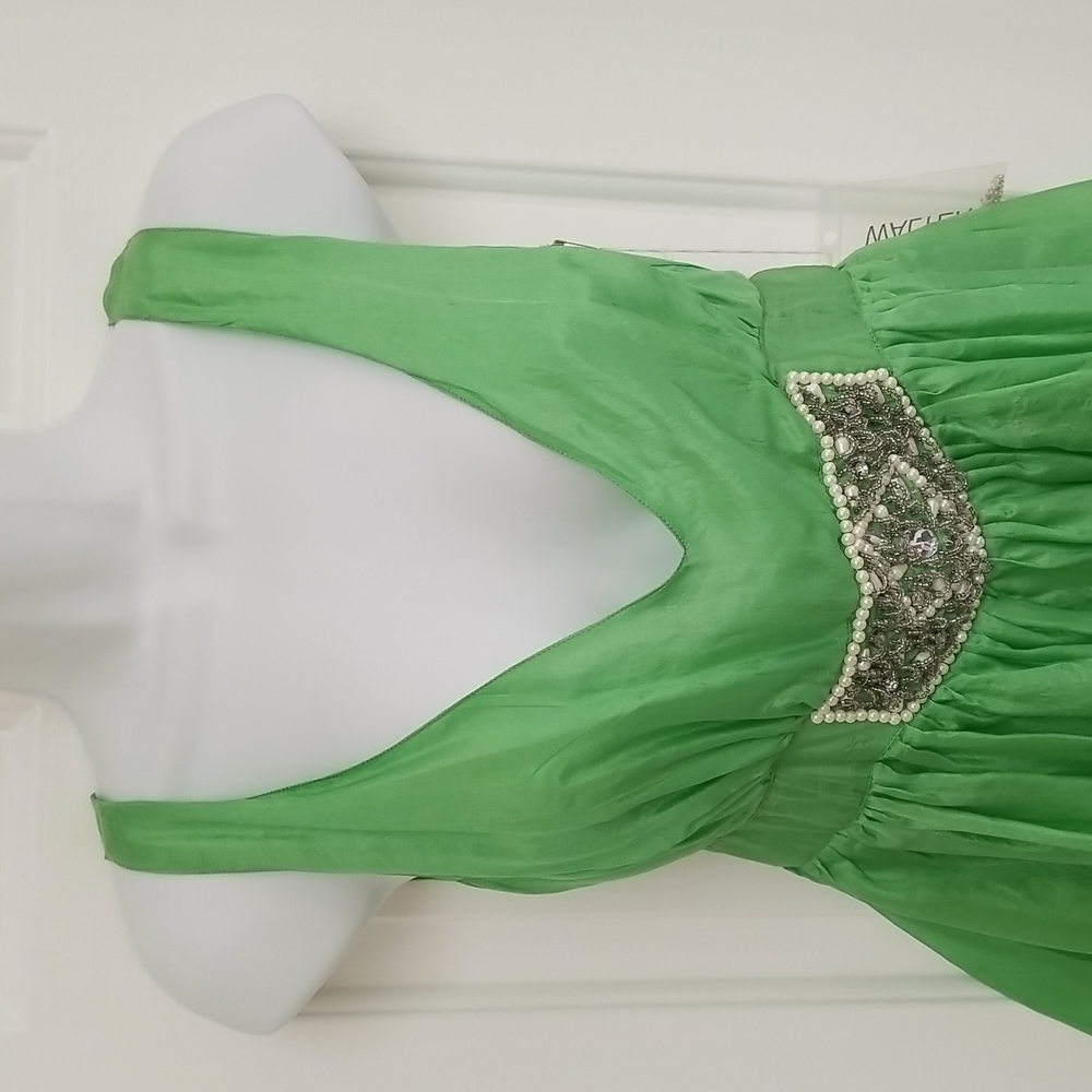 WALTER Green Silk Beaded Top Size 6 NWT - Picture 3 of 5